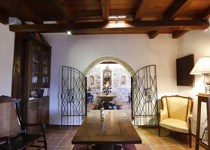 Kellia モネンバシア