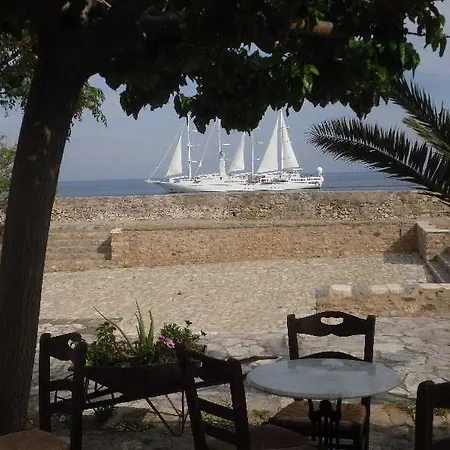 Kellia 4*